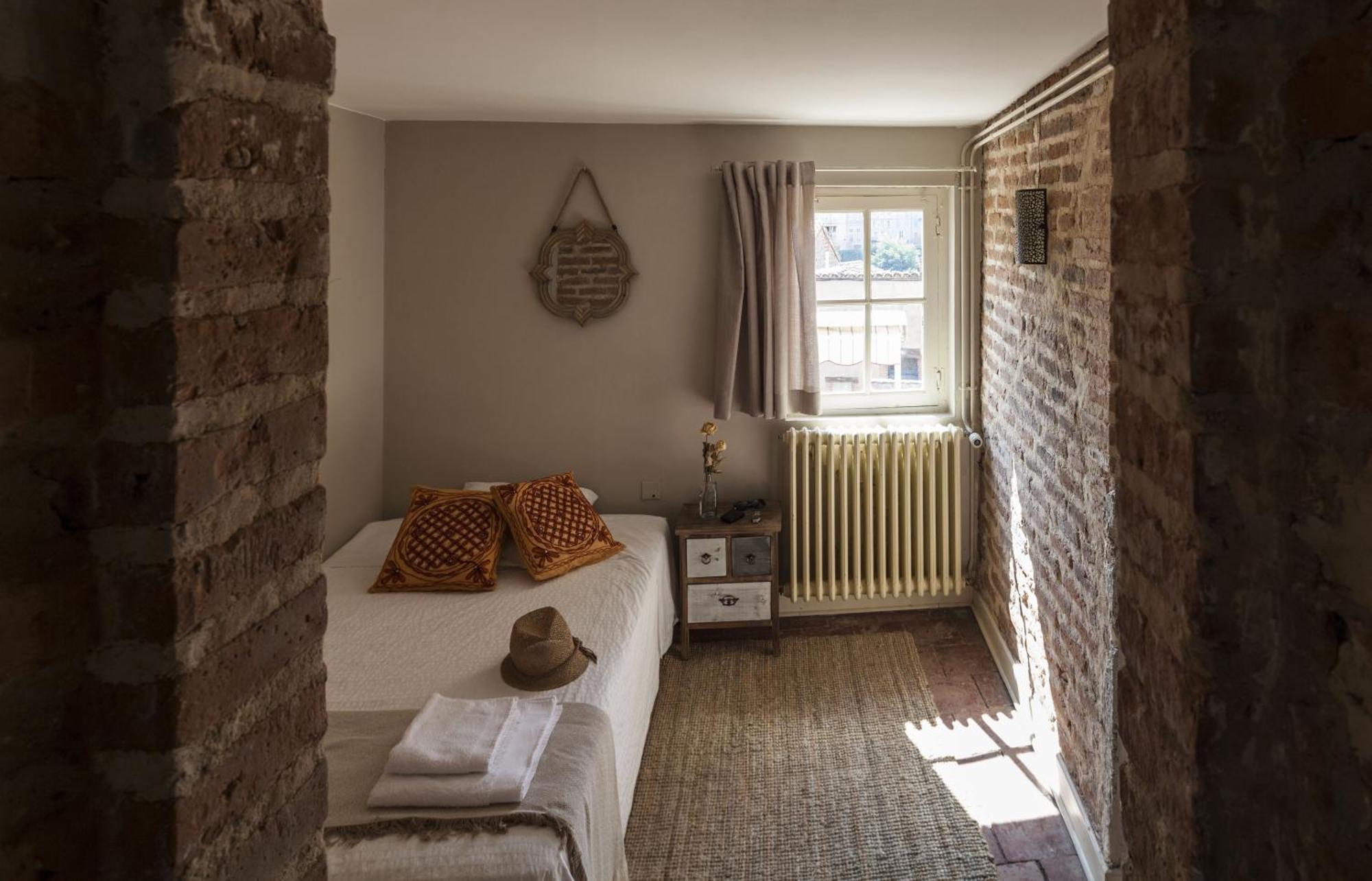 Villa Caroline - Chambres D'Hotes Albi Habitación foto